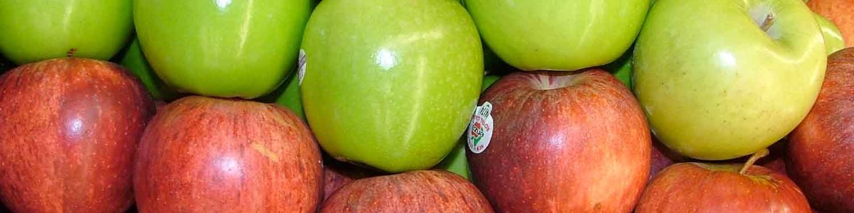 Photo of green and red apples