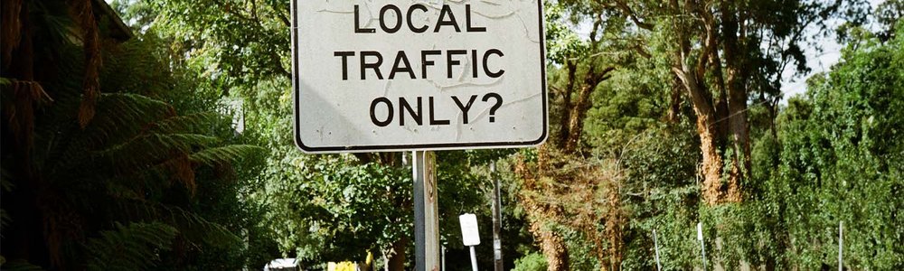 Photo of a "Local traffic only" road sign||||
