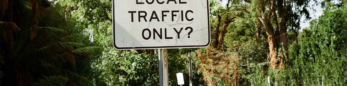 Photo of a "Local traffic only" road sign||||