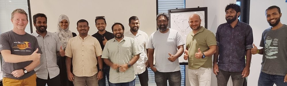 Group photo of trainers and participants during IXP workshop in the Maldives|||