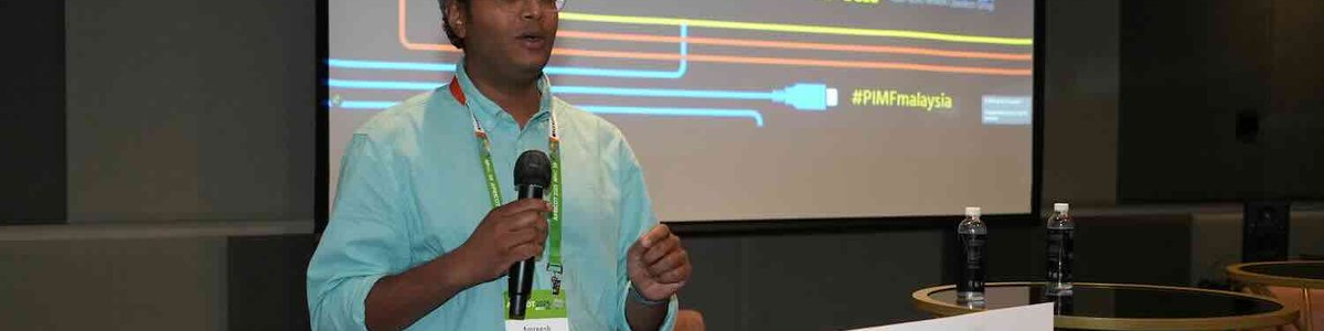 Photo of Amreesh Phokeer presenting at PIMF Malaysia||||