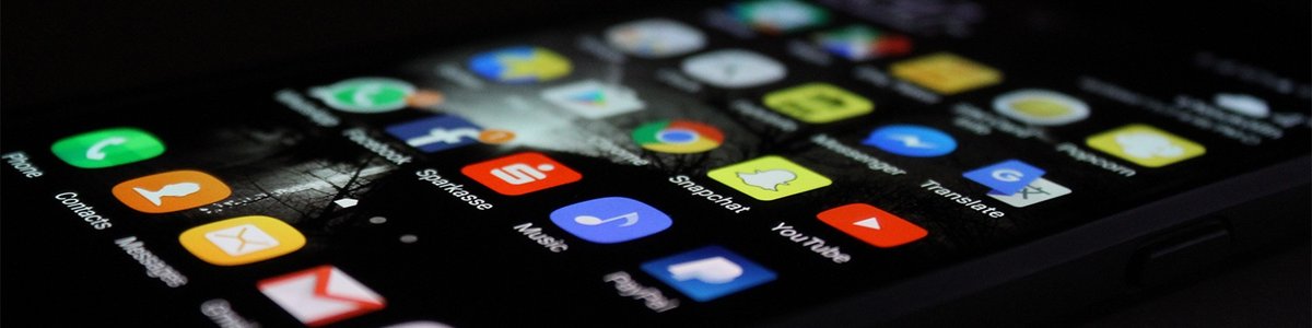 Phone screen with apps