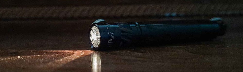 Photo of a torch||||||