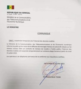 screenshot of a communique from the Senegal government ordering mobile Internet to be shut down during certain hours