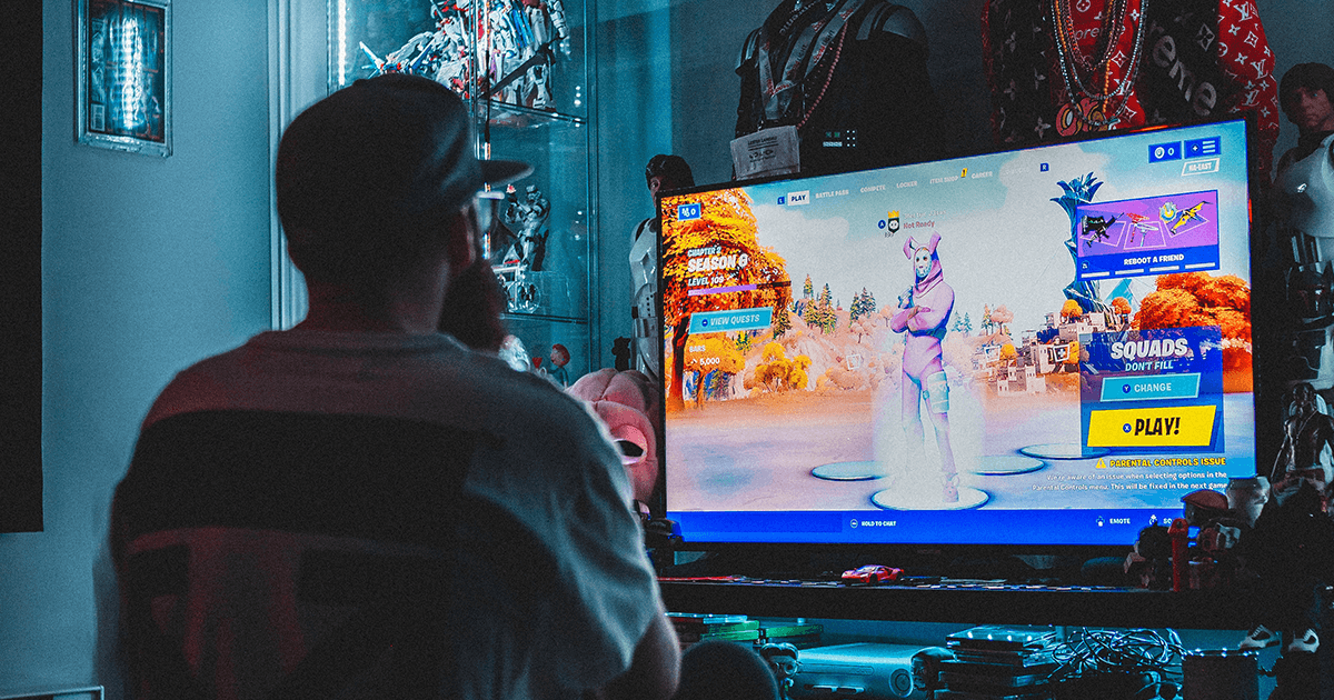 Gamer in front of computer screen